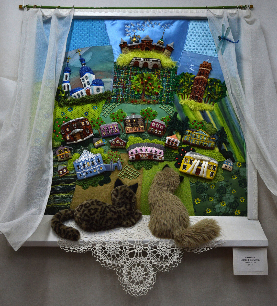 Вот такое чудо висит на стене в одном из Зарайских музеев! Все фотографии в статье мои