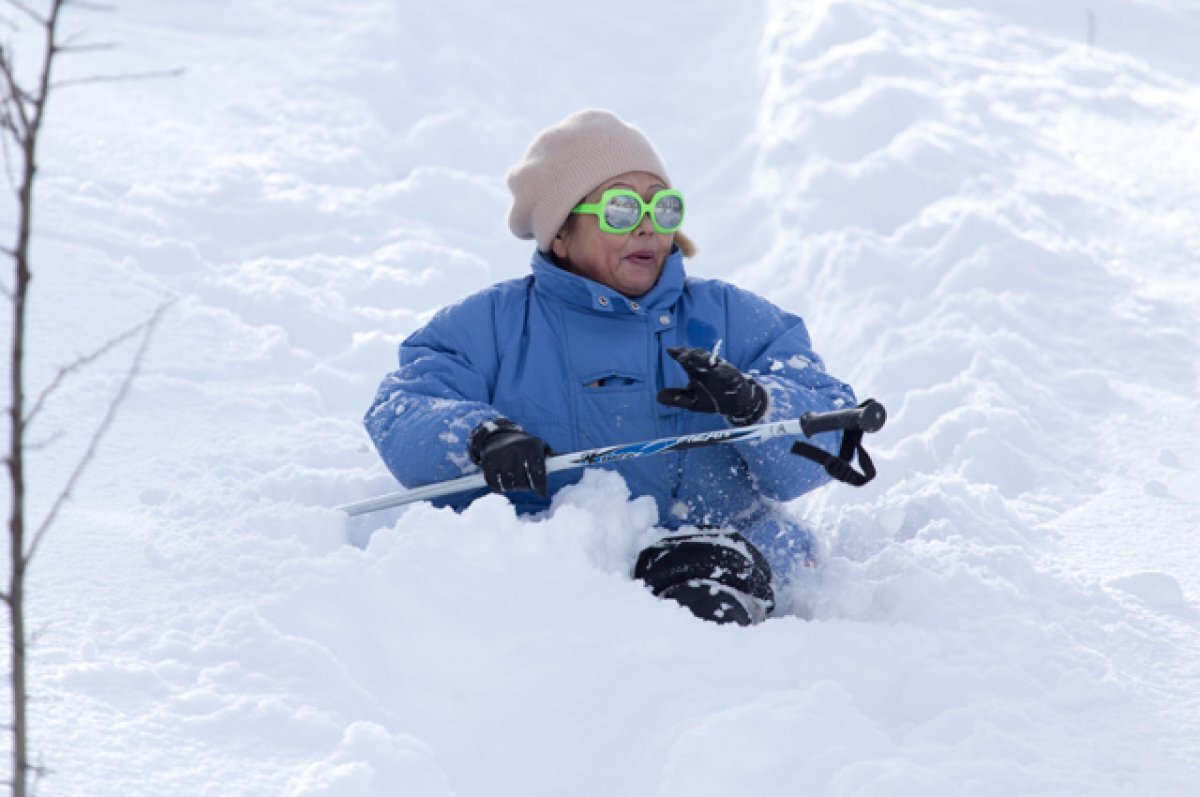    Скользкая дорожка. Почему чем старше, тем чаще падаешь