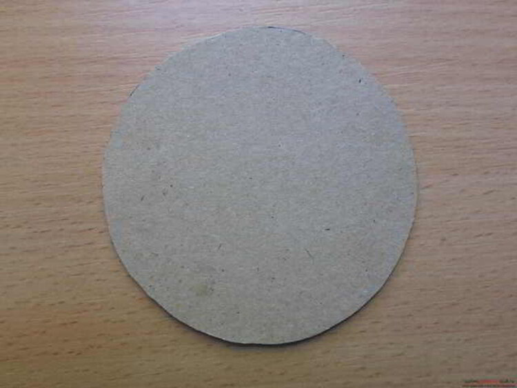 елка из картона своими руками