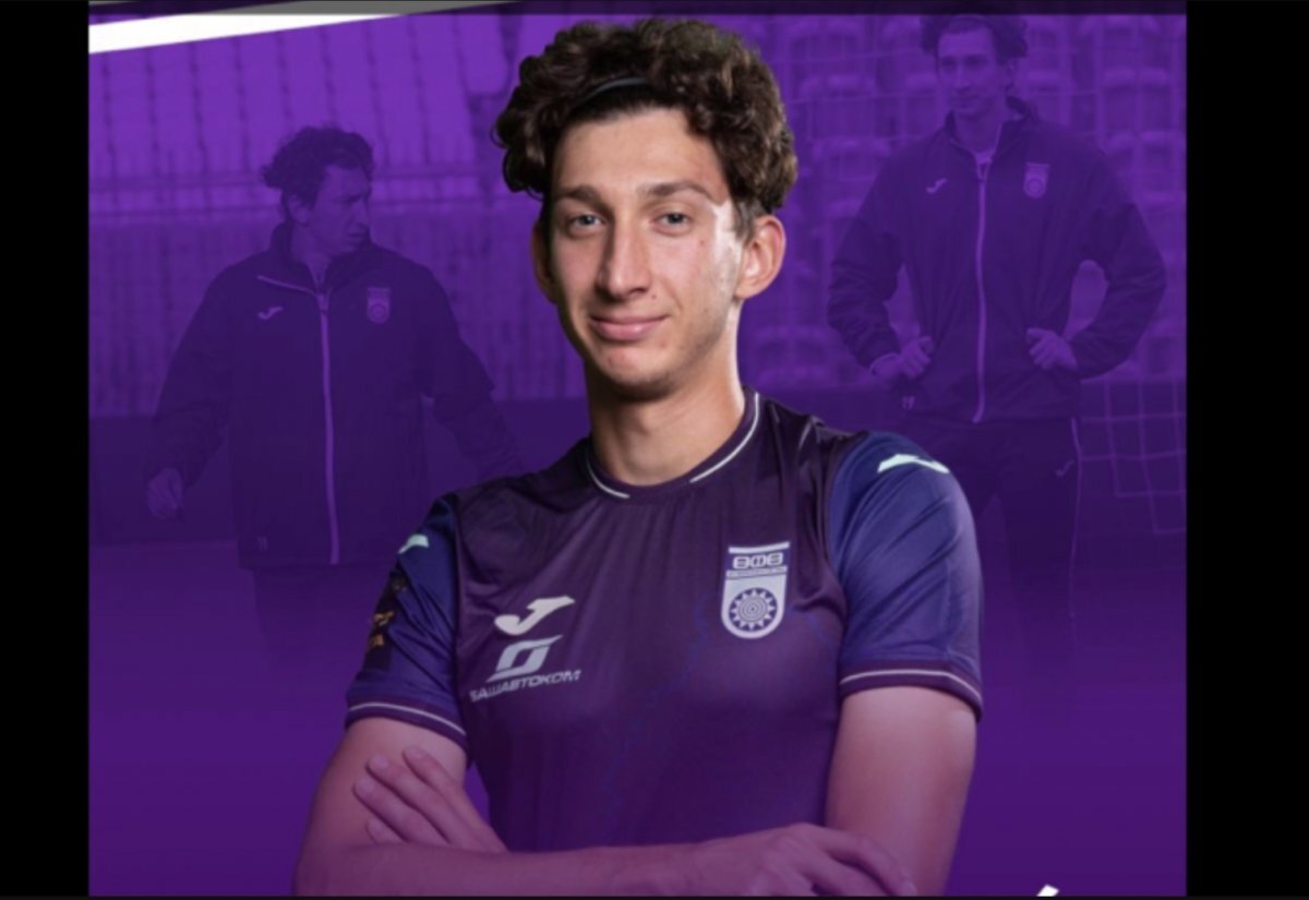    ФК «Уфа» покинул защитник Олег Дзантиев