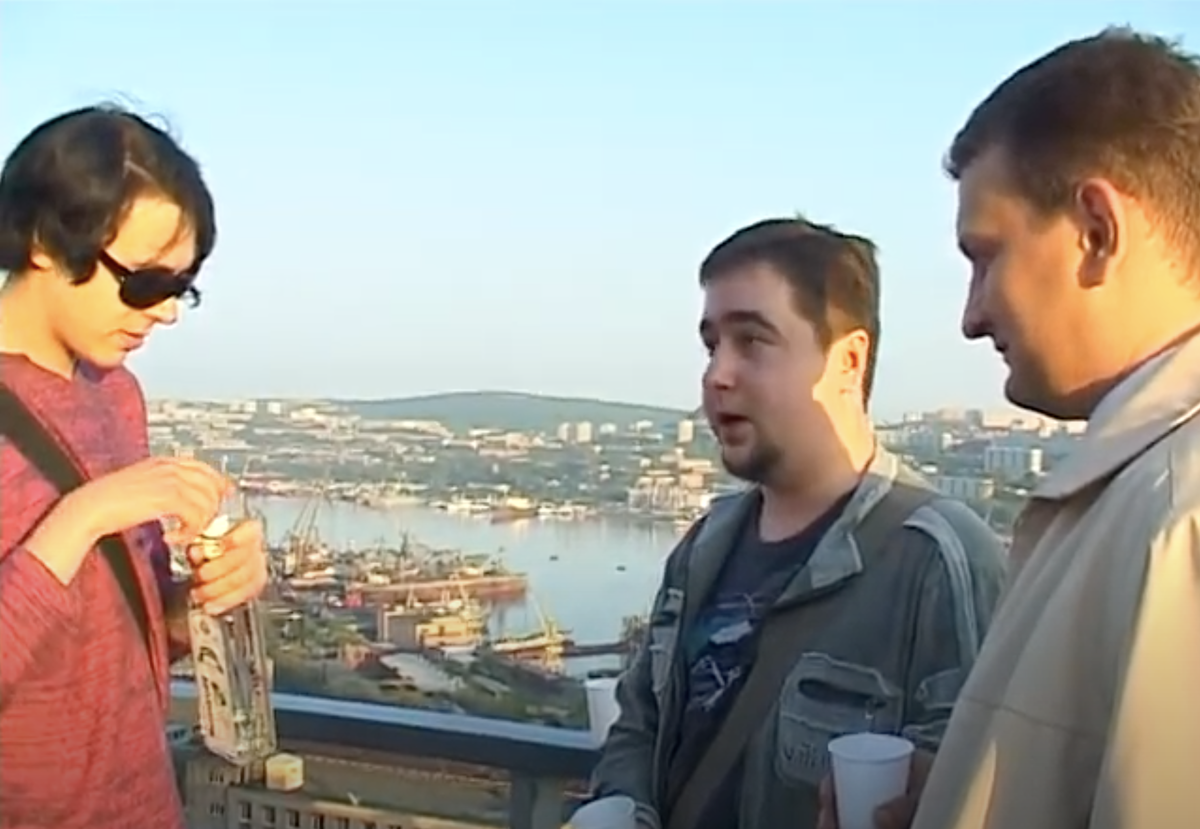 Возможно, одно из немногих видео с Юрием Грымовым в интернете -- интервью региональному Владивостокскому ТВ