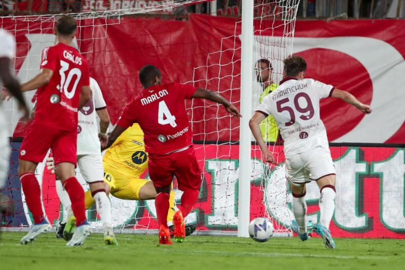    Фото: EPA/ VOSTOCK Photo