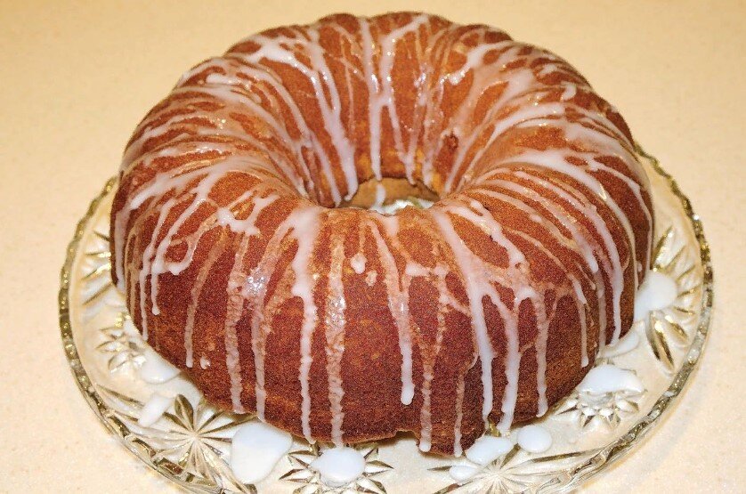 Быстрый тортик из крекера с бананом и сметанным кремом