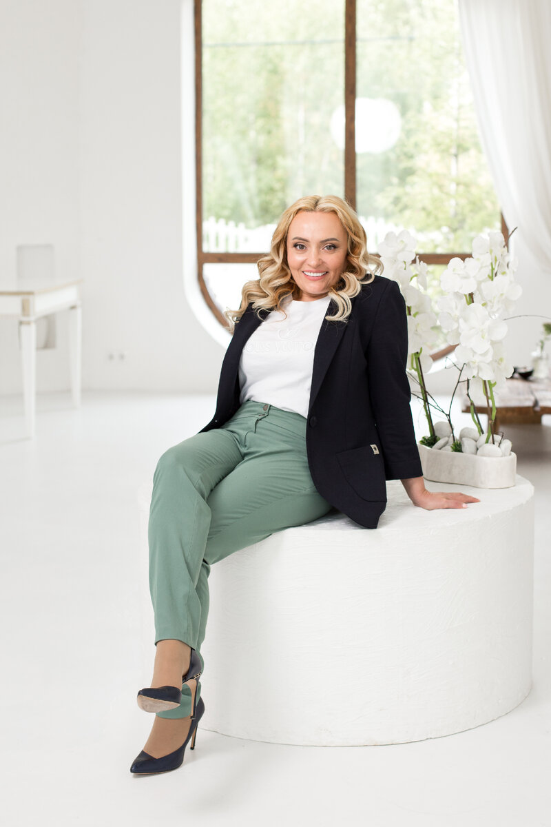 Виктория Анатольевна говорит : я мама ребенка с инвалидностью, я знаю не по наслышки что вы чувствуете и переживаете в этот момент, готова поддержать вас на этом пути.