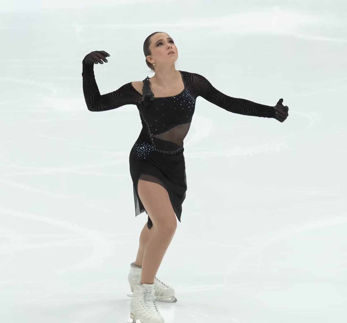 Камила Валиева