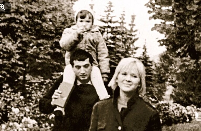 Галина Польских с мужем Фаиком Гасановым и дочкой Ирадой