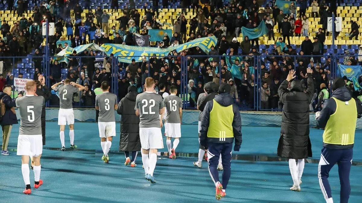    Сборная Казахстана по футболу:kff.kz