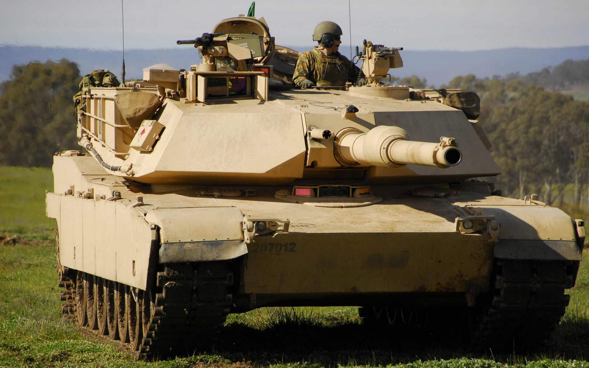 Покажи американский танк. Американский танк m1 abrams. Американский танк m1 abrams. Танк м1 абрамс. Т28 сша.