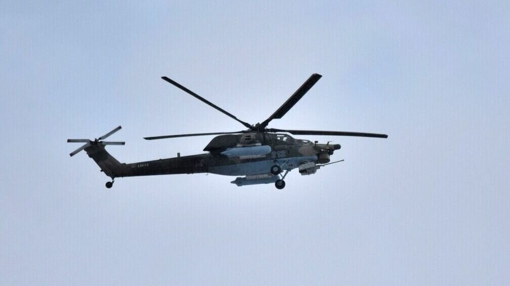     Бум военного производства во всем мире начался в условиях проведения специальной военной операции на Украине. Острая конкуренция сформировалась не только в сегменте техники, но и в том, что касается уровня подготовки рабочих, инженеров заводов ВПК в РФ и в западных странах.