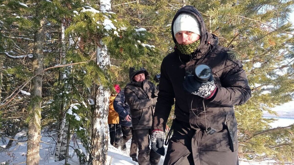     На федеральном телеканале «Культура» выйдет цикл программ о Тобольском районе. На этой неделе здесь прошли съемки трэвел-проекта «Неизвестные маршруты России», участие в которых принял телеведущий Максим Кардозу и глава администрации Тобольского района Леонид Митрюшкин.