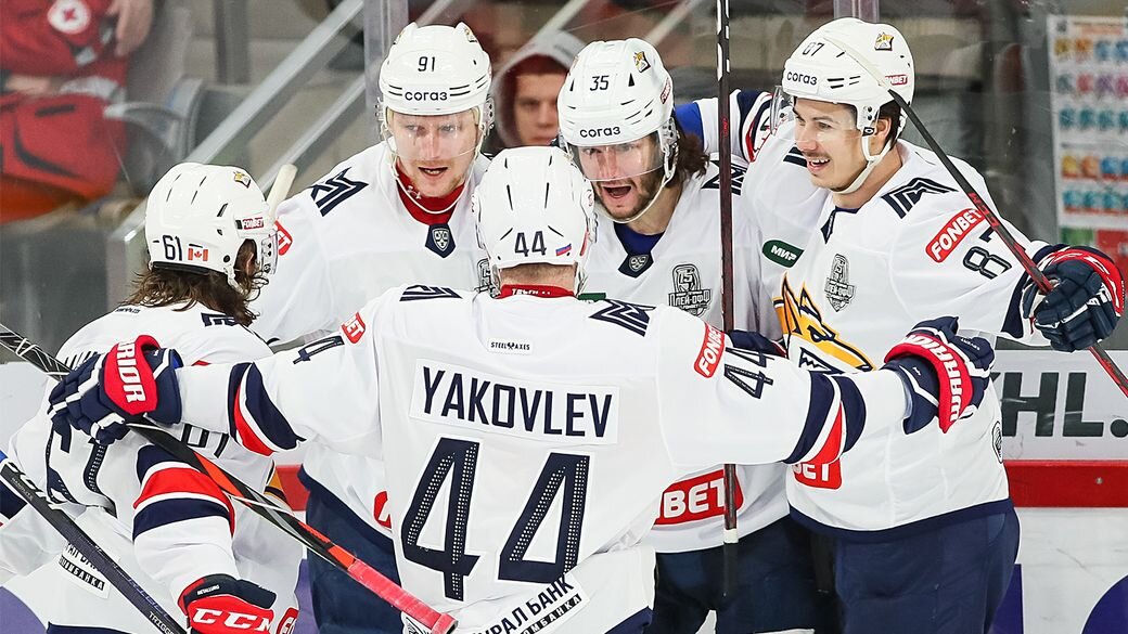    Антон Басанаев, photo.khl.ru