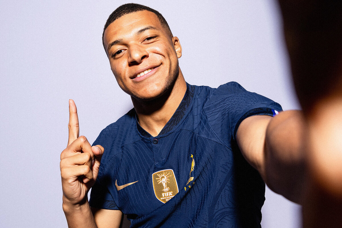     Стала известна зарплата Мбаппе в случае перехода в «Реал»: сколько будет получать нападающий «ПСЖ»?