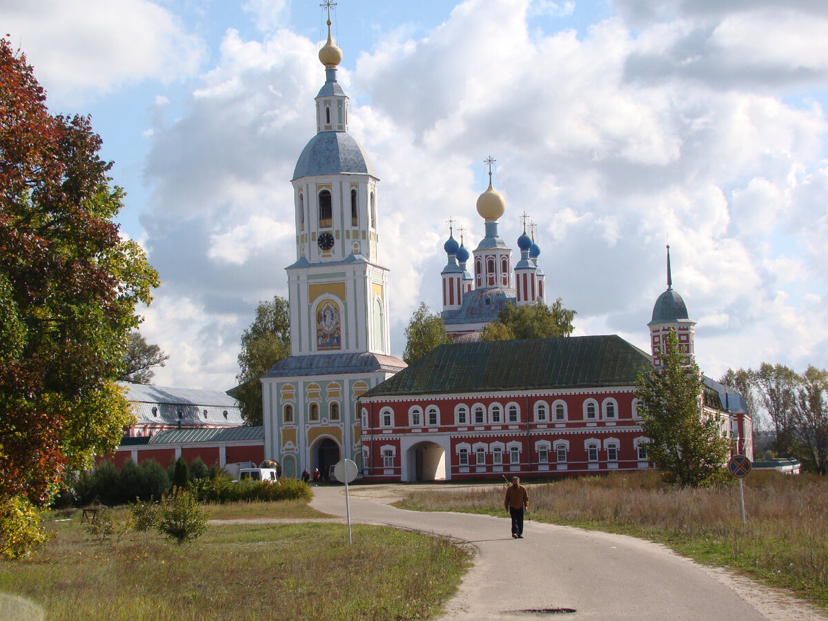 Рождество Богородичный Санаксарский мужской монастырь