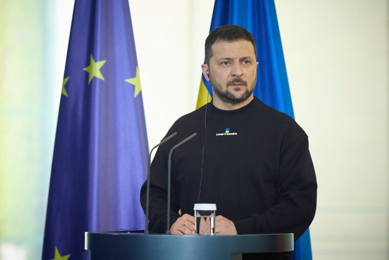    Владимиру Зеленскому предлагают остановить конфликт