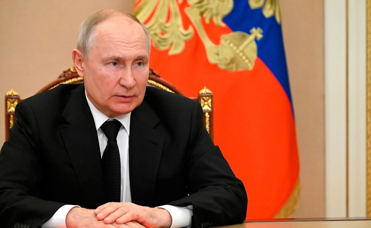    Путин заморозил налоговые договоры с недружественными странами
