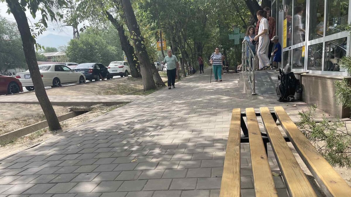    Фото: © Bizmedia.kz Август Макаров