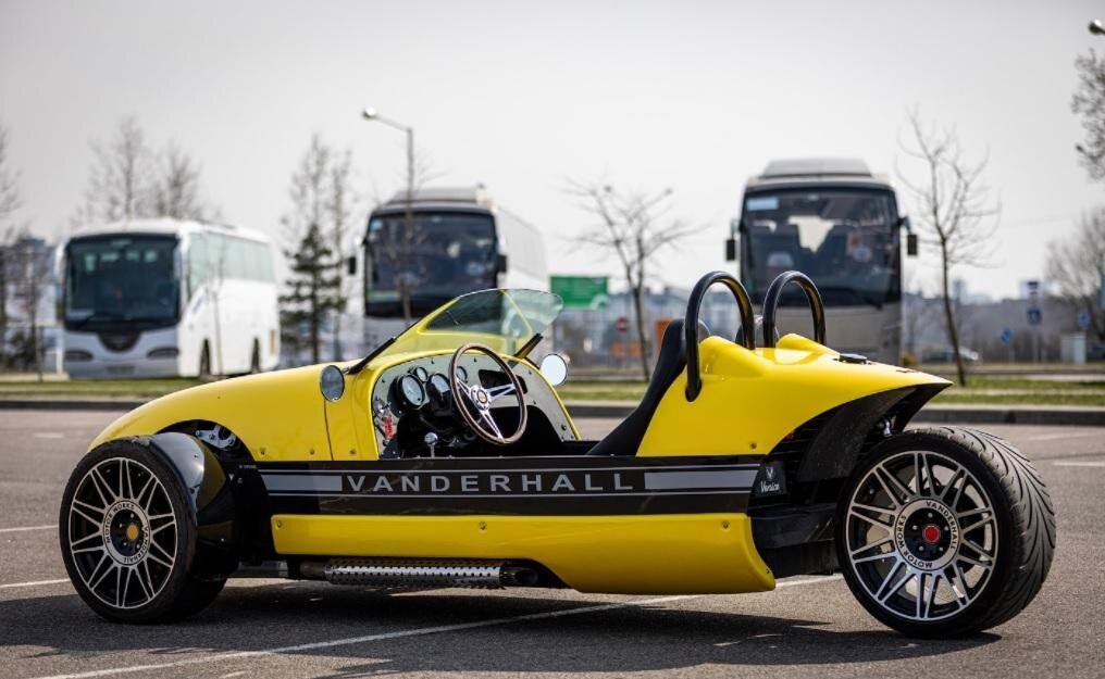 Трицикл Vanderhall