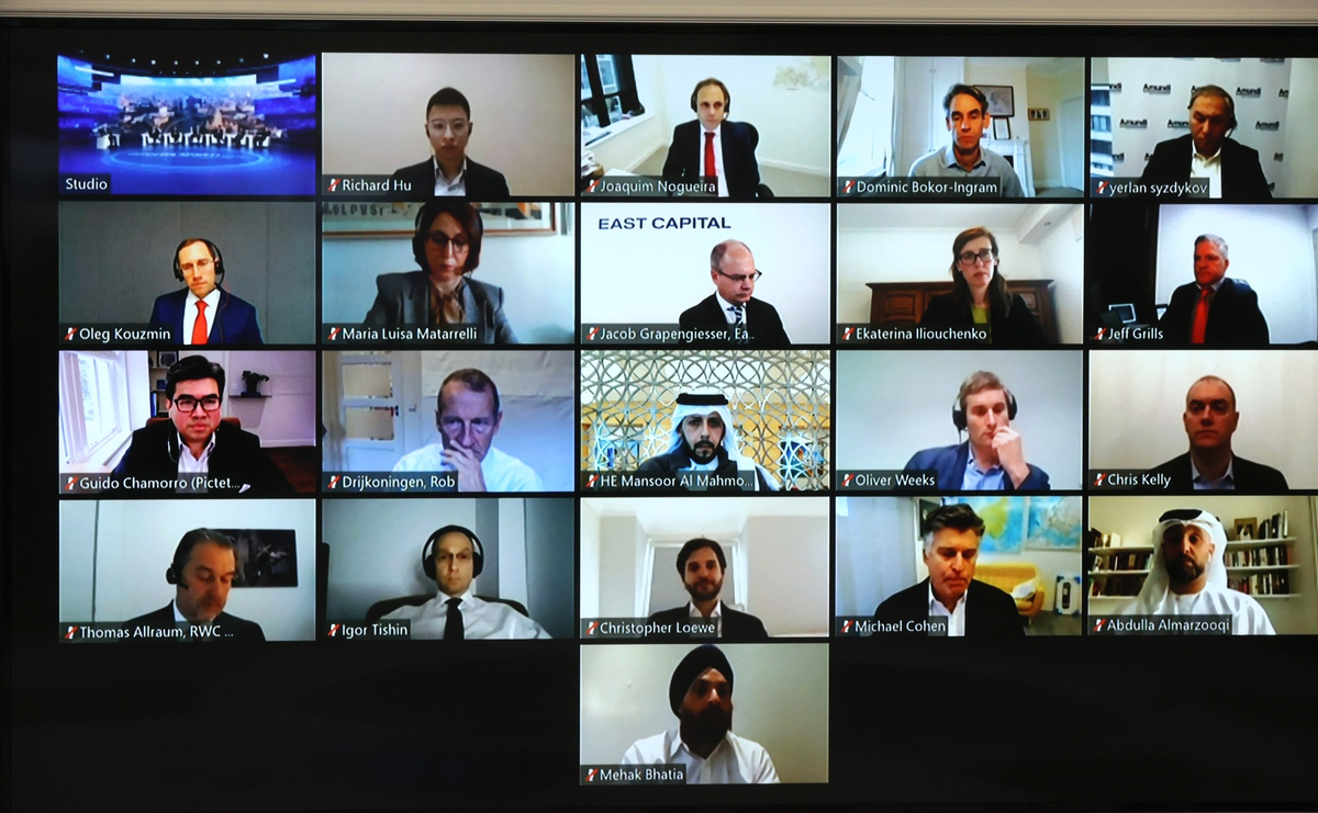 Участники пленарной сессии инвестиционного форума «Россия зовёт!» (в режиме видеоконференции) (источник: президент.рф)