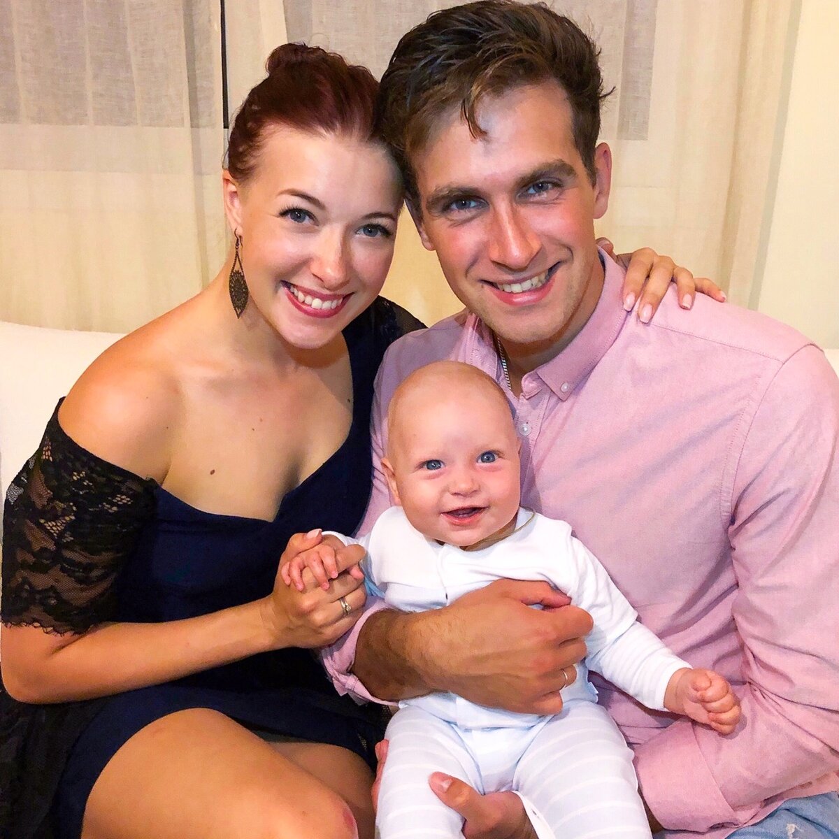 Фигуристка с мужем Андреем и сыном Сашей