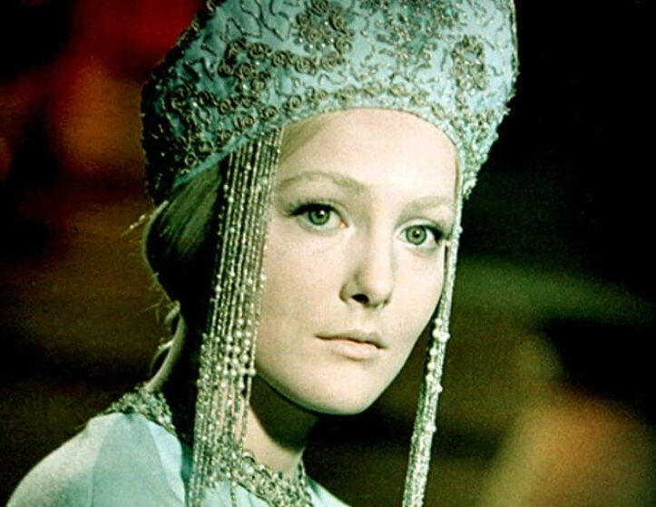 Знакомые говорили: Филонова и в жизни была, как Снегурочка. Лишний раз не проявляла эмоции и не умела постоять за себя. Фото: Pinterest