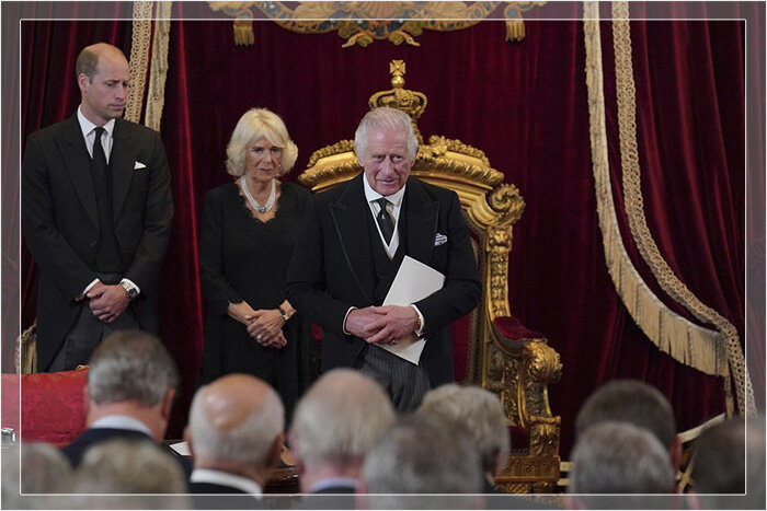 Король Карл III и королева-консорт Камилла.