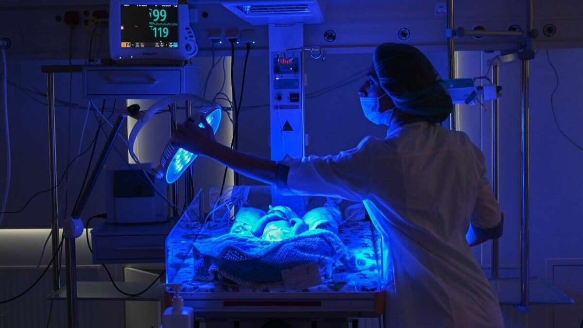     В Подмосковье продолжается реализация проекта «Финансовая поддержка семей при рождении детей». Женщины, которые сталкиваются с невозможностью забеременеть естественным путем, вправе бесплатно пройти процедуру экстракорпорального оплодотворения (ЭКО).