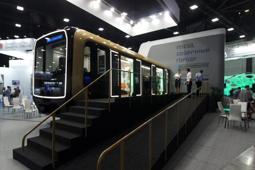 Презентация макета вагона в 2019 году. Фото: пресс-служба Трансмашхолдинга