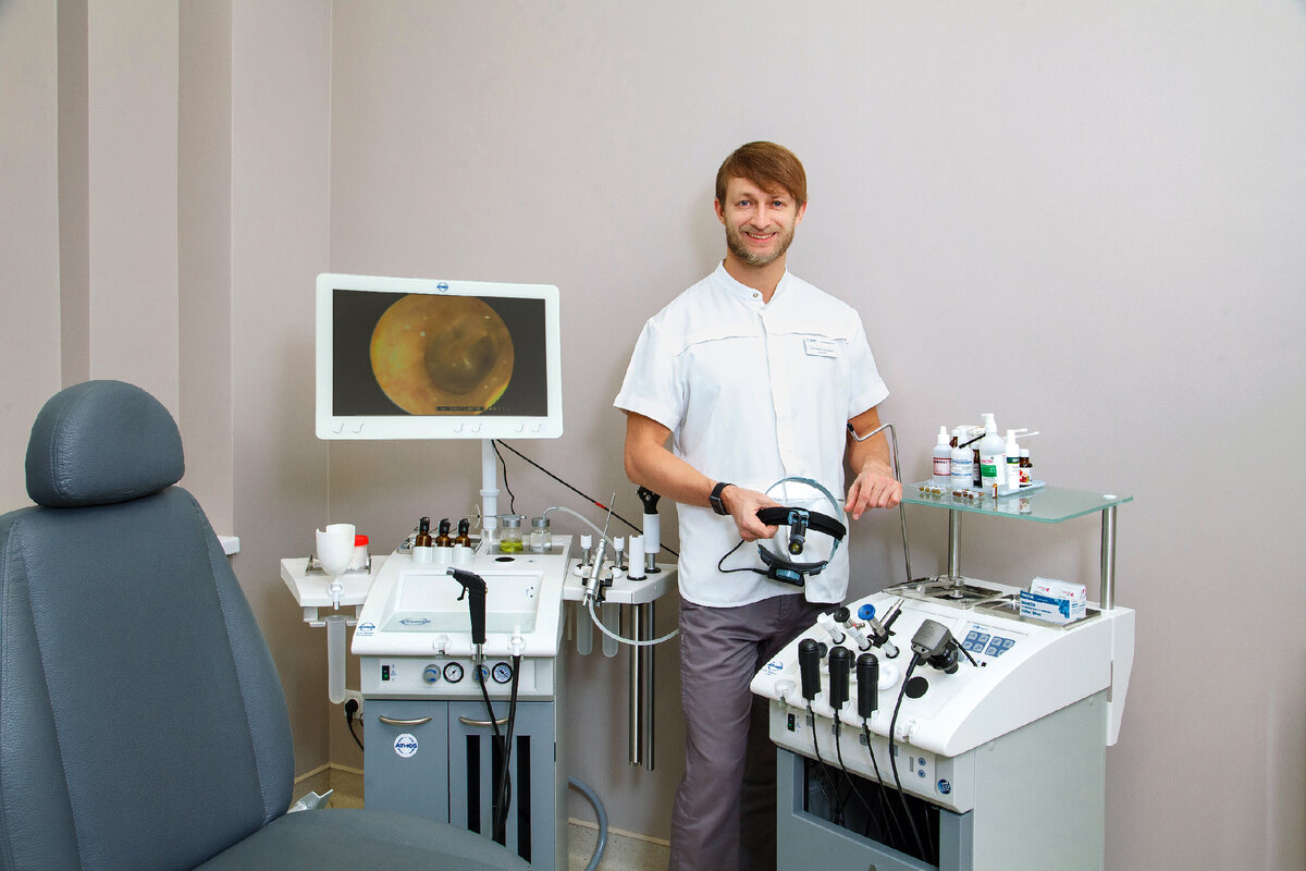 Давайте порассуждаем, кто способствует продажам в клинике? Одни считают, что за продажи отвечают врачи, врачи говорят, что наше дело лечить, а не продавать.-2