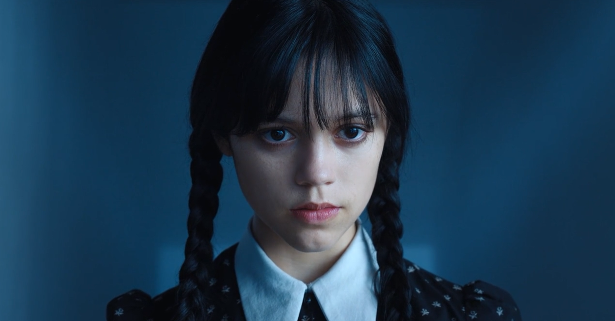 Кадр из сериала "Уэнздей" 