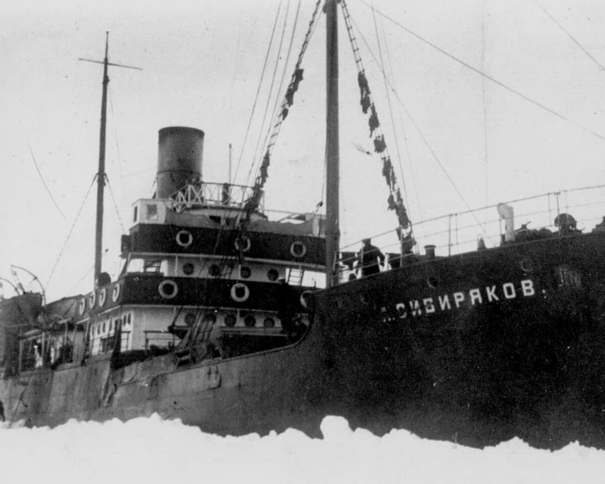 Ледокольный пароход «Александр Сибиряков»/ Фото взято из свободных источников