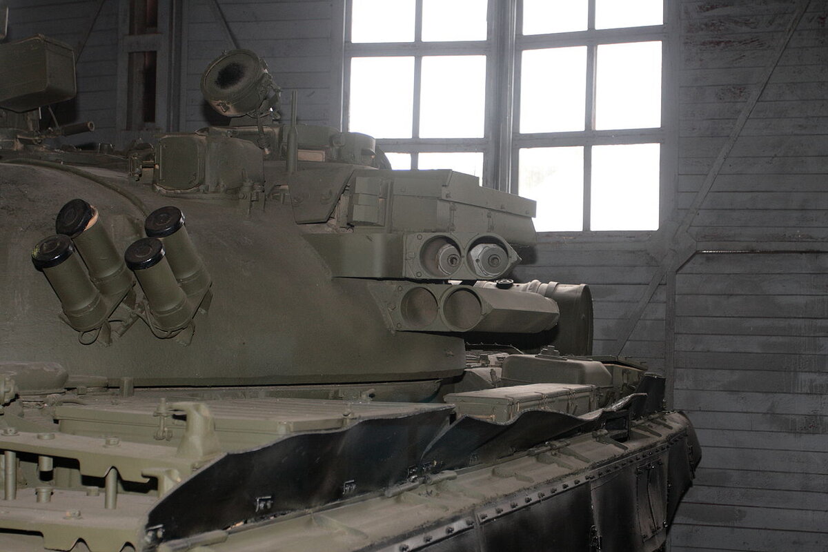 Т-55 "Дрозд" от TAKOM, "Леопард" 2А4 от Звезды (Italeri) и другие новинки сборных моделей.