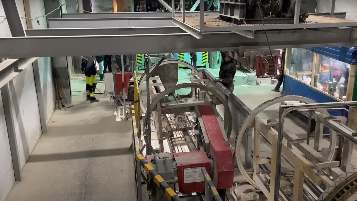 Открытую сейчас. Открытую сейчас. Строительство новых станций метро. Открытую сейчас. Совет дня шутка.