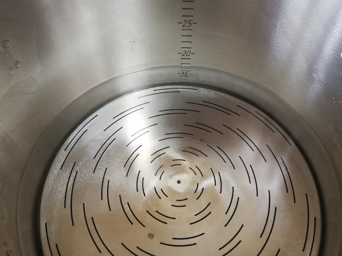 Фальш-дно, что бы не прогорел лавсановый мешок