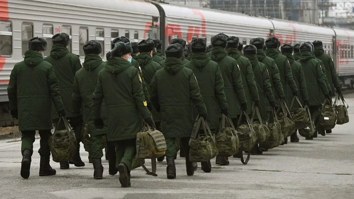 могут ли военнослужащие работать в такси