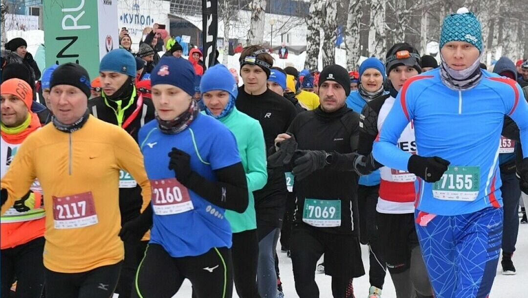     11 февраля в Ижевске в рамках ежегодного фестиваля «Всемирный день пельменя» пройдет зимний забег PelmenRun. Победитель соревнований получит целый тазик горячих пельменей.