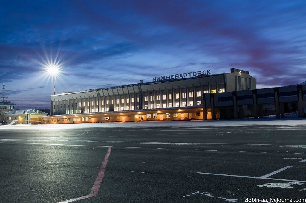    В аэропорту Нижневартовска сняли с рейса авиадебошира