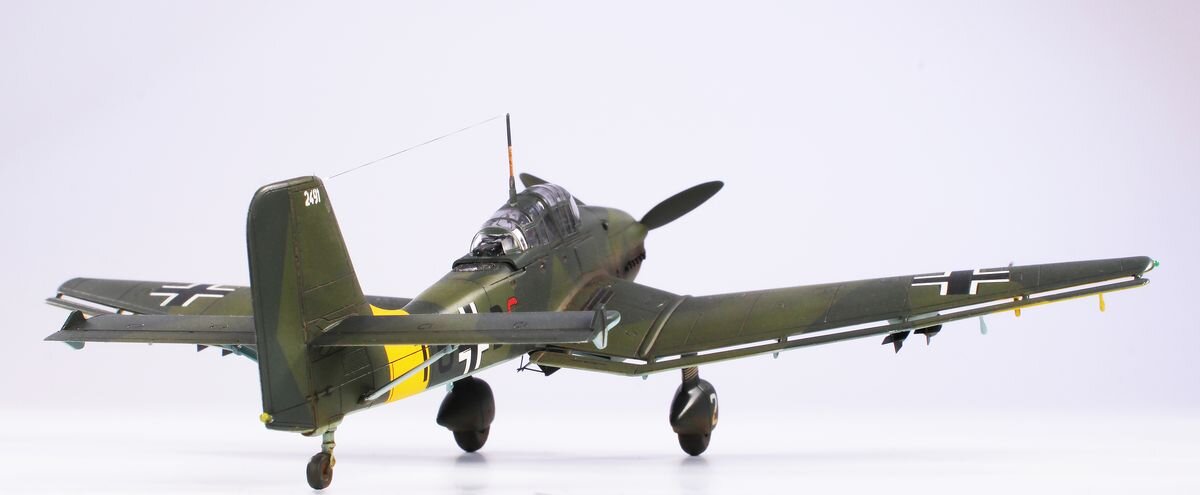 Югославский М-84А от Amusing Hobby, ПАК-40 от Miniart и другие новинки сборных моделей.