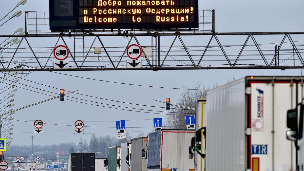    Граница РФ:SERGEI GAPON/AFP via Getty Images