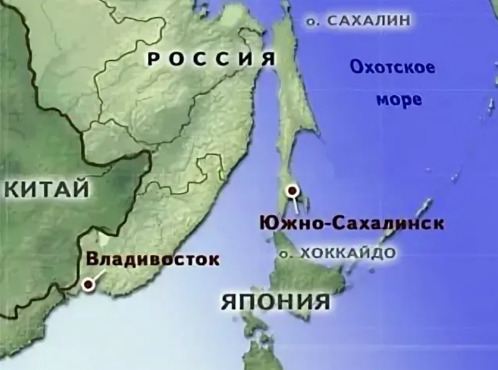 Город южно сахалинск на карте россии. Южно-Сахалинск на карте России. Южный Сахалин на карте России. Охотское море Южно Сахалинск.