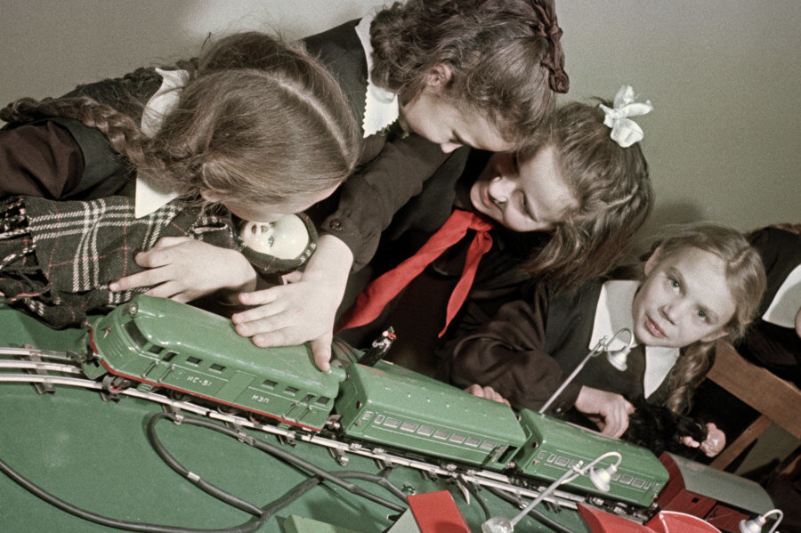     Самые дорогие советские игрушки: какие из них были проданы за рекордные суммы