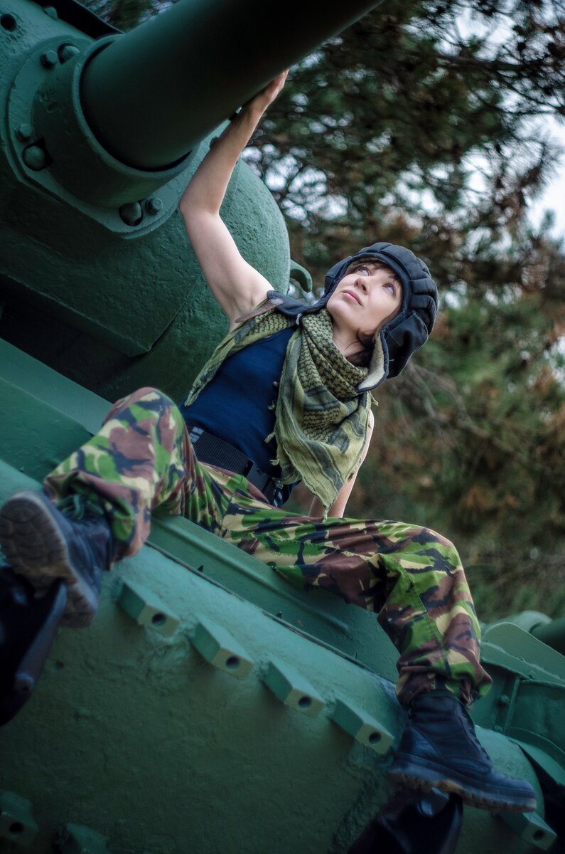 Берцы это ужасная обувь. Но для фото пойдет