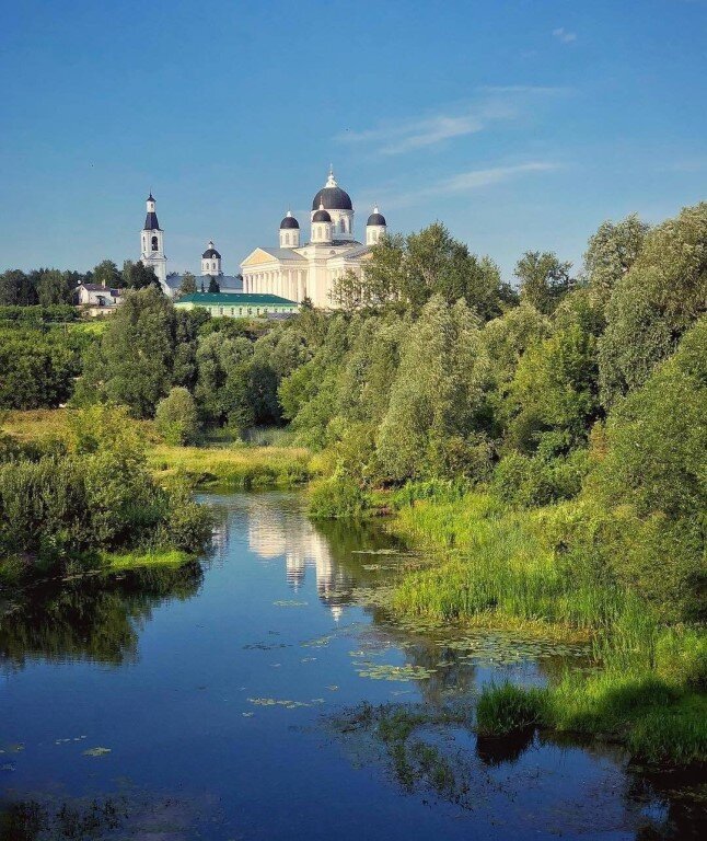 Воскресенский собор Арзамас осенью