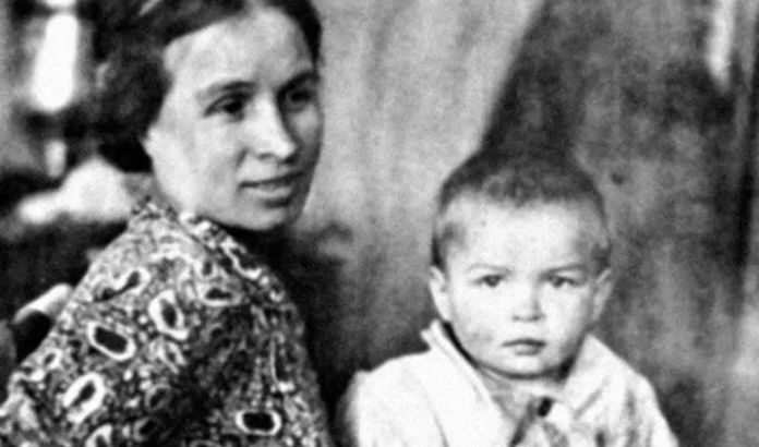 Принцу советского балета Рудольфу Нурееву в этом году исполнилось бы 85!