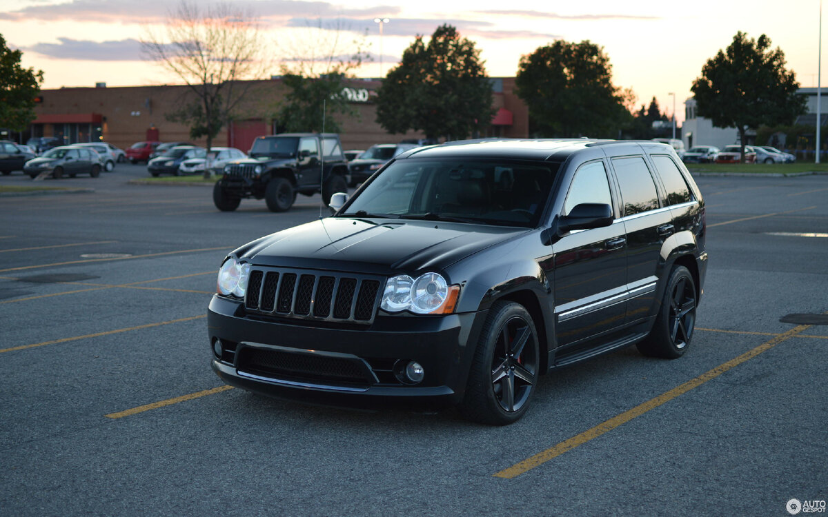 Jeep Grand Cherokee srt8 2013