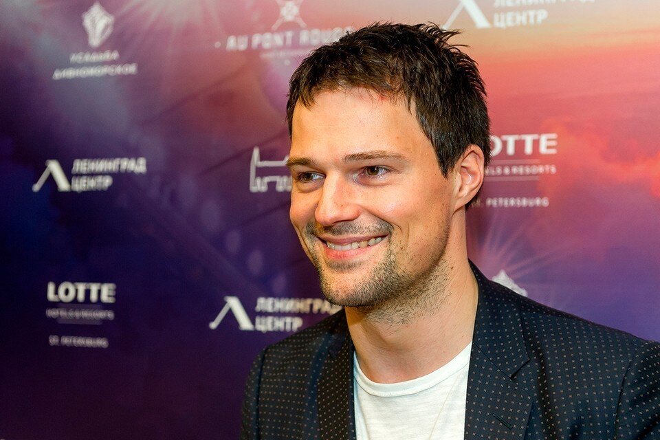     Данила Козловский. Олег ЗОЛОТО