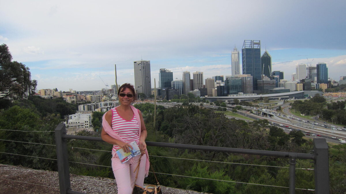 Вид на Перт из Ботанического сада