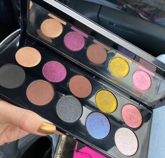 Свежещаполученная красавица