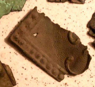 Фрагмент киверной бляхи неизвестного подразделения французской армии.