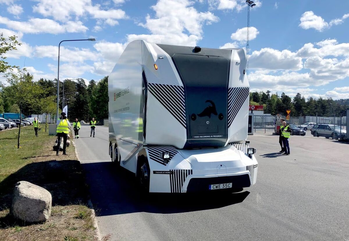 Компания по производству беспилотных грузовиков Einride расширяет свою деятельность в Норвегии