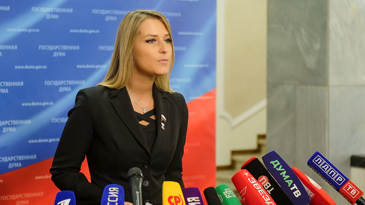 Яна Лантратова